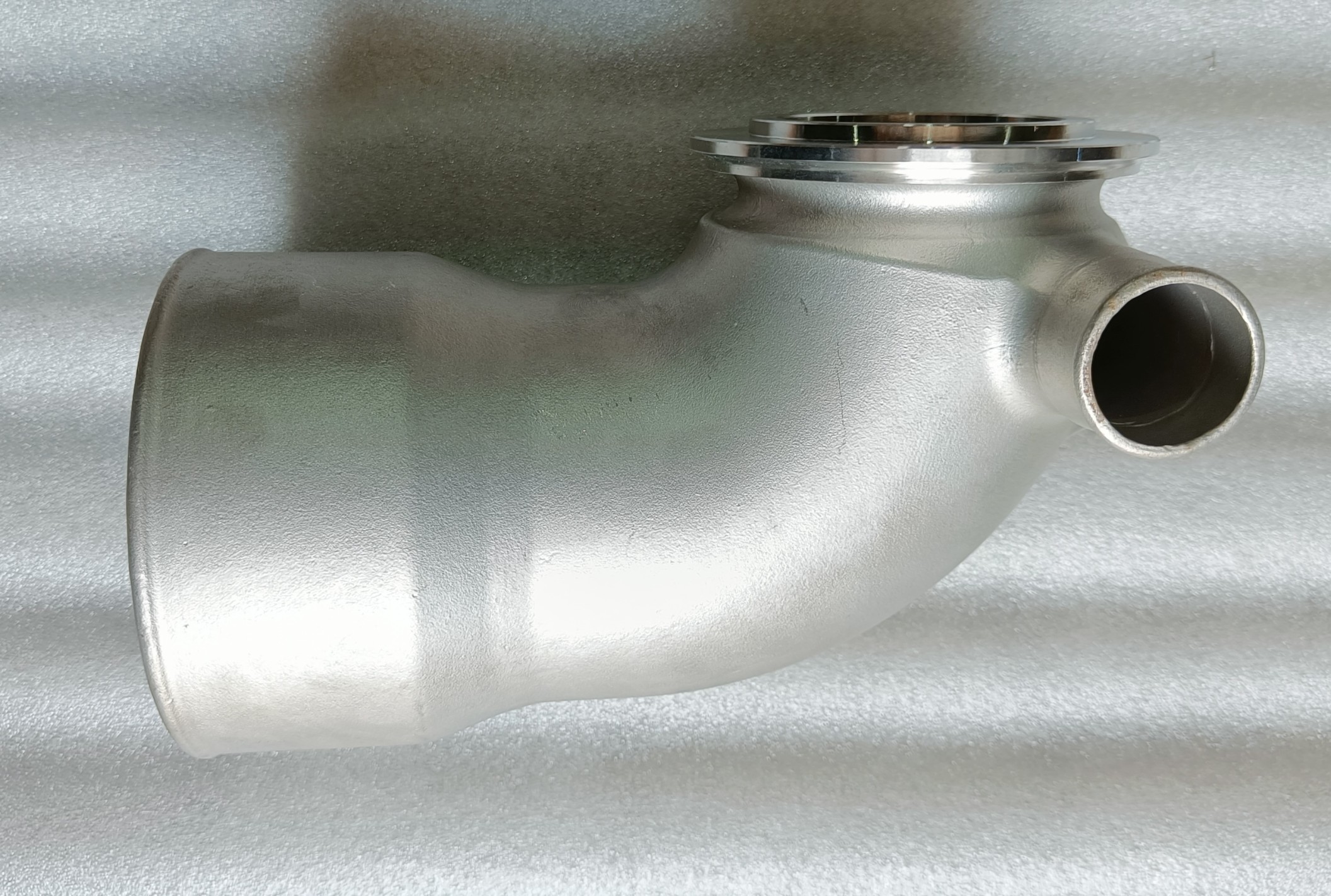 Yanmar Genuine 6LY2 Exhaust Elbow-719578-13500, New numbers 119574-13501 & 119574-13530